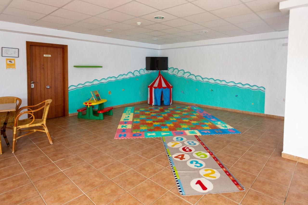 Hotel Oasis Atalaya *